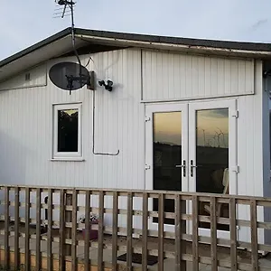 For-get-me-not Semi Detached Chalet Bridlington
